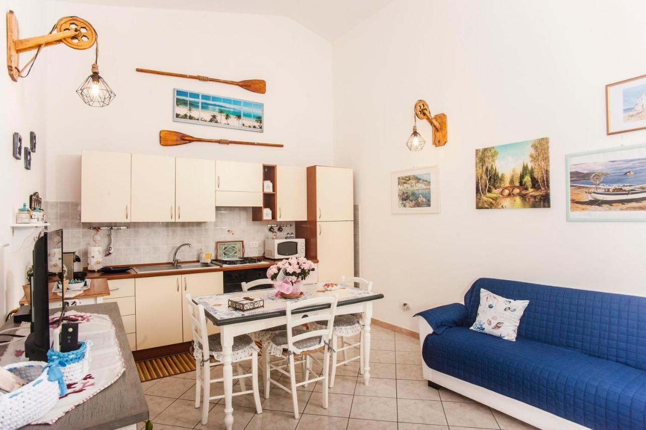 Casa Vacanze Luna Pula Exterior photo
